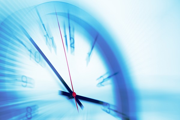 image of a blurry clock